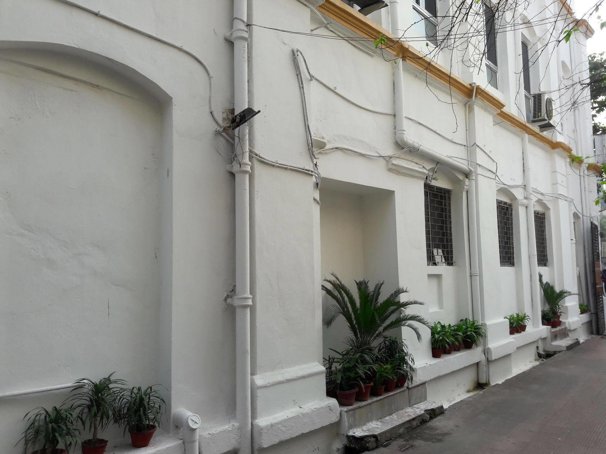 Astoria Hotel Calcuta Exterior foto